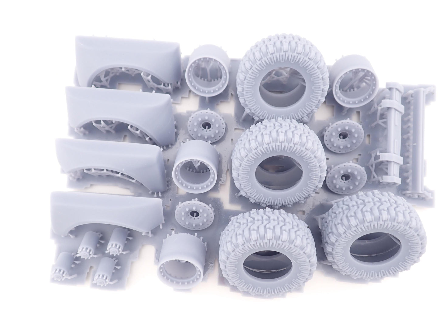 1/25 2021 Bronco BodyKit w wheels