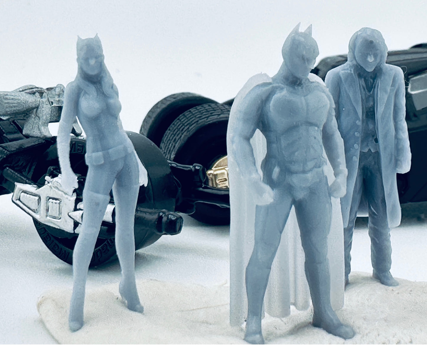 Dark Knight and friends 1:64