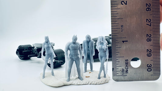 Dark Knight and friends  1:64