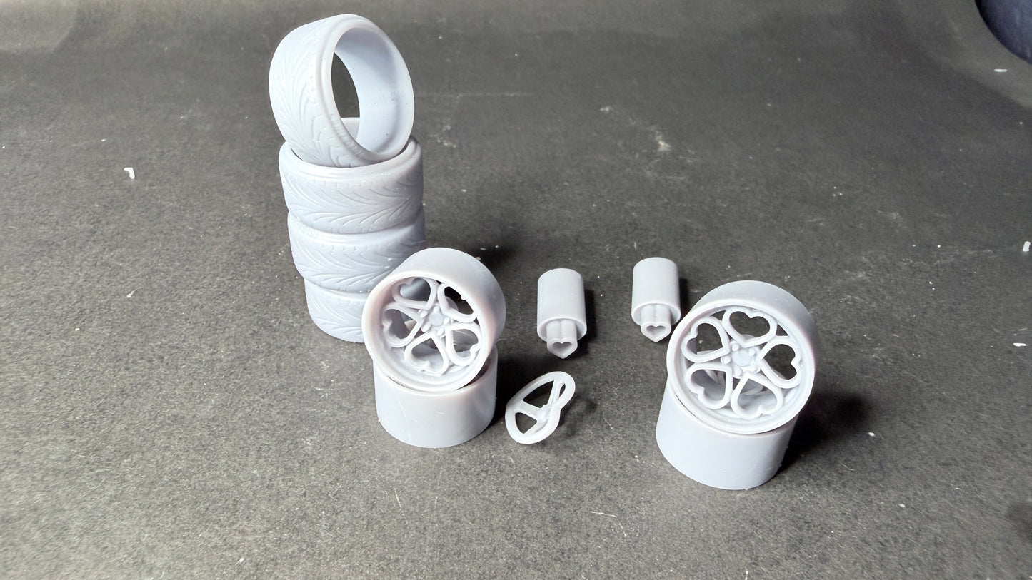 Heart Wheels, exhaust tips and steering wheel