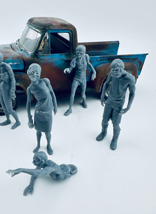 Diorama of the undead... ZOMBIES EVERYWHERE