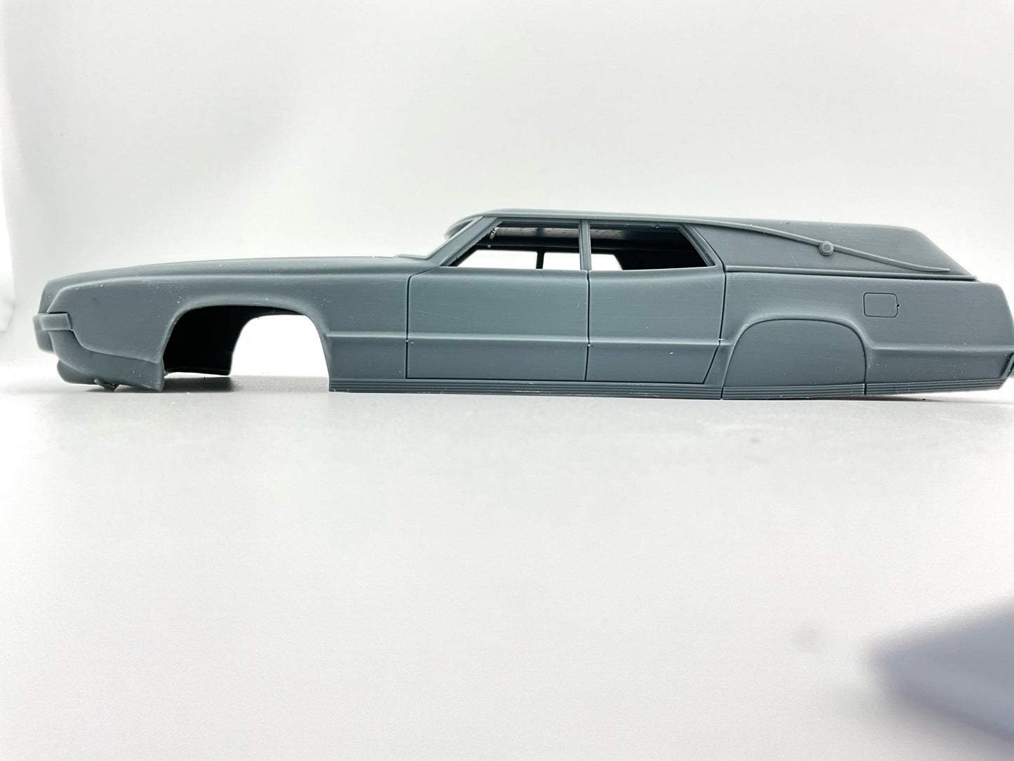 1968 Chopped Thunderbird Hearse 1/25