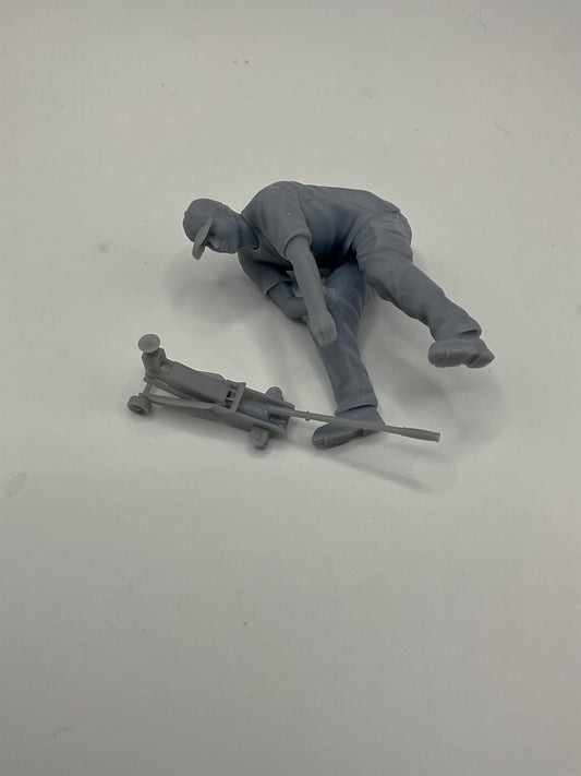 Dude with jack 1/25 scale for model car diorama