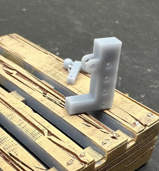 1:25 Scale adjustable ball and hitch