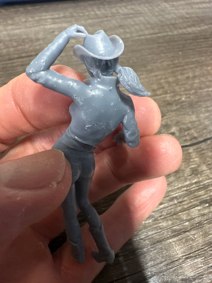 1/25 leaning cowgirl
