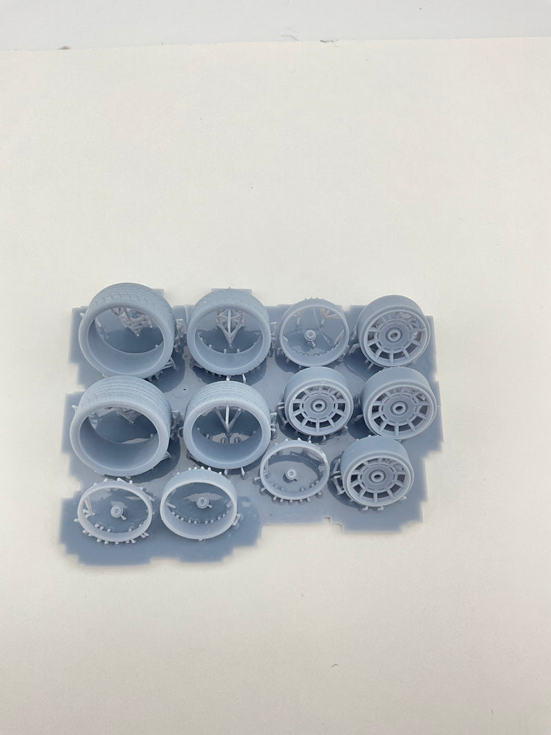 1/24 Buick GNSX wheels and tires 19 inch front 20 rear