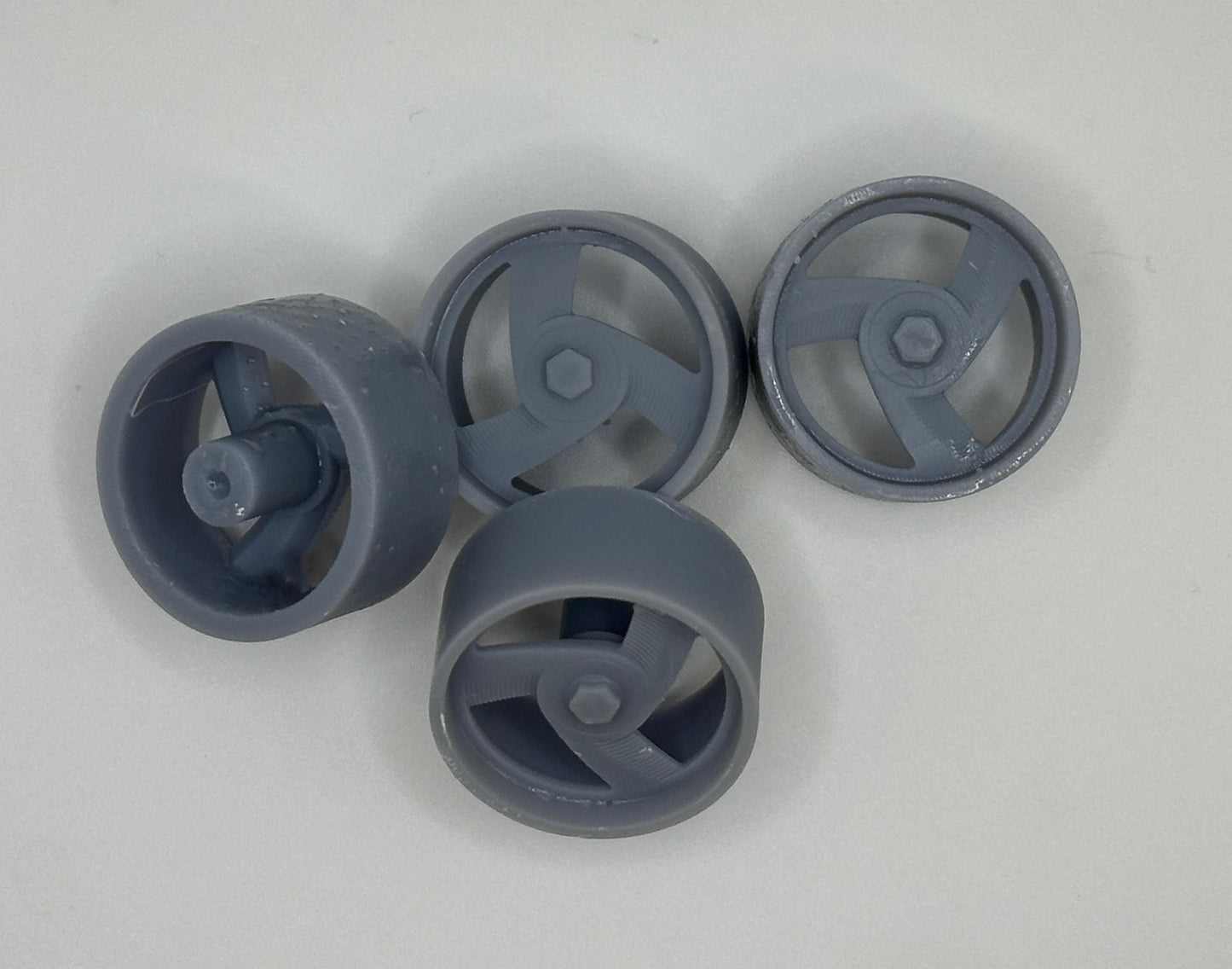 3d printed "Boyd's Tri-Fan" Wheels and tires scale model