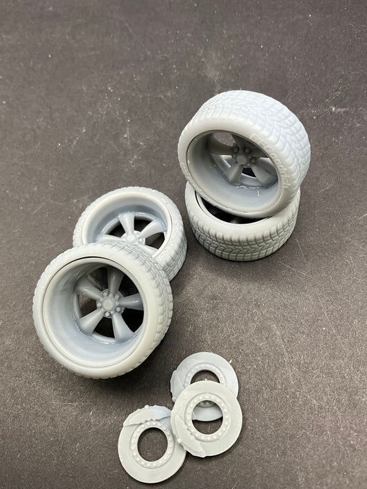 1:25 torq thrust wheels and tires with disk brakes