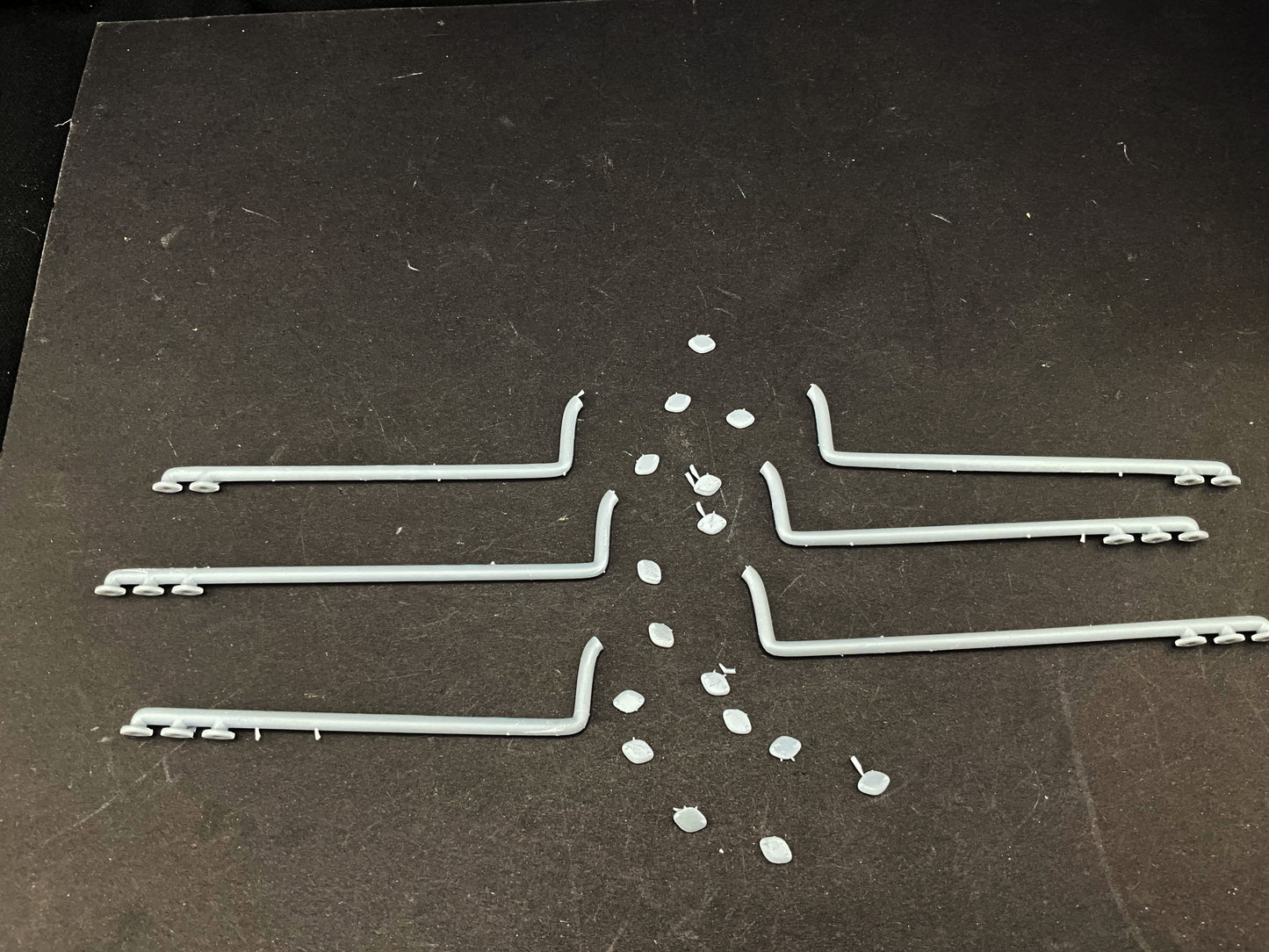 124/1/25 scale Lake Pipes