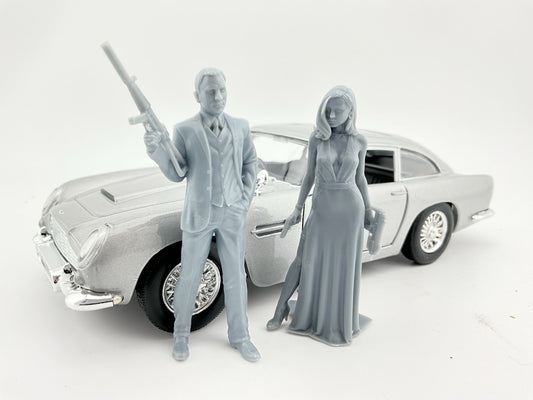 007 and Paloma