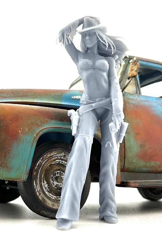 Jessica 2guns for Model car Diorama