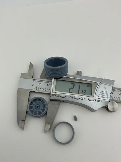 1/24 Buick GNSX wheels and tires 19 inch front 20 rear