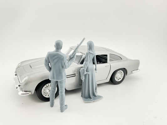 007 and Paloma