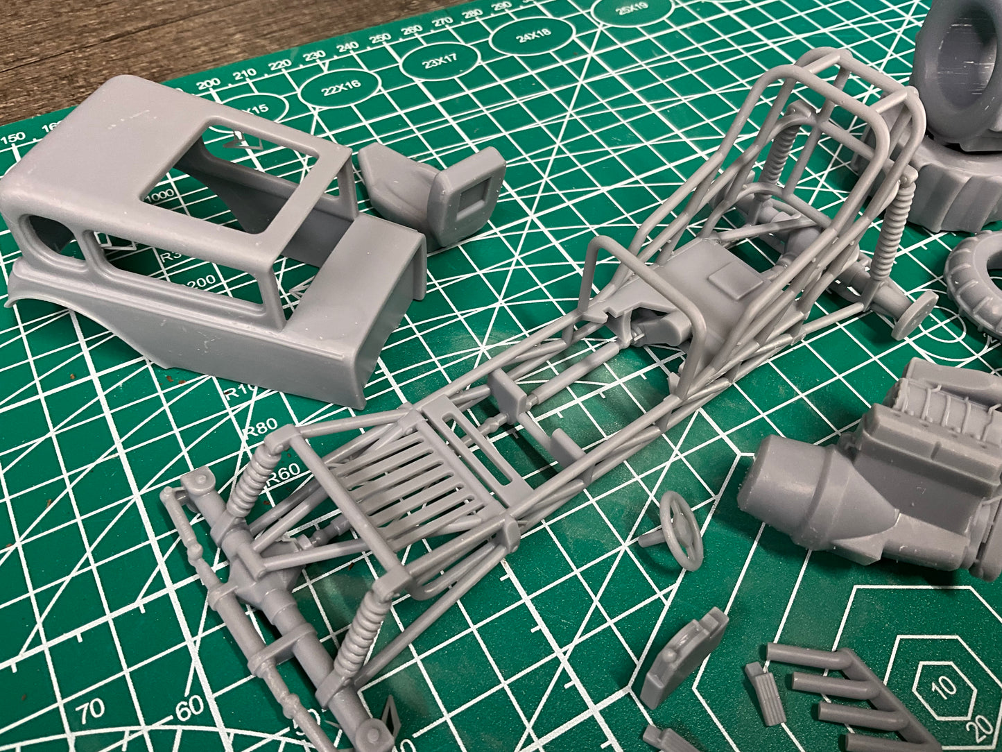 Hot Rod Mud Dragster 1/25