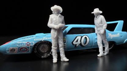 1/64 scale Richard Petty set of two