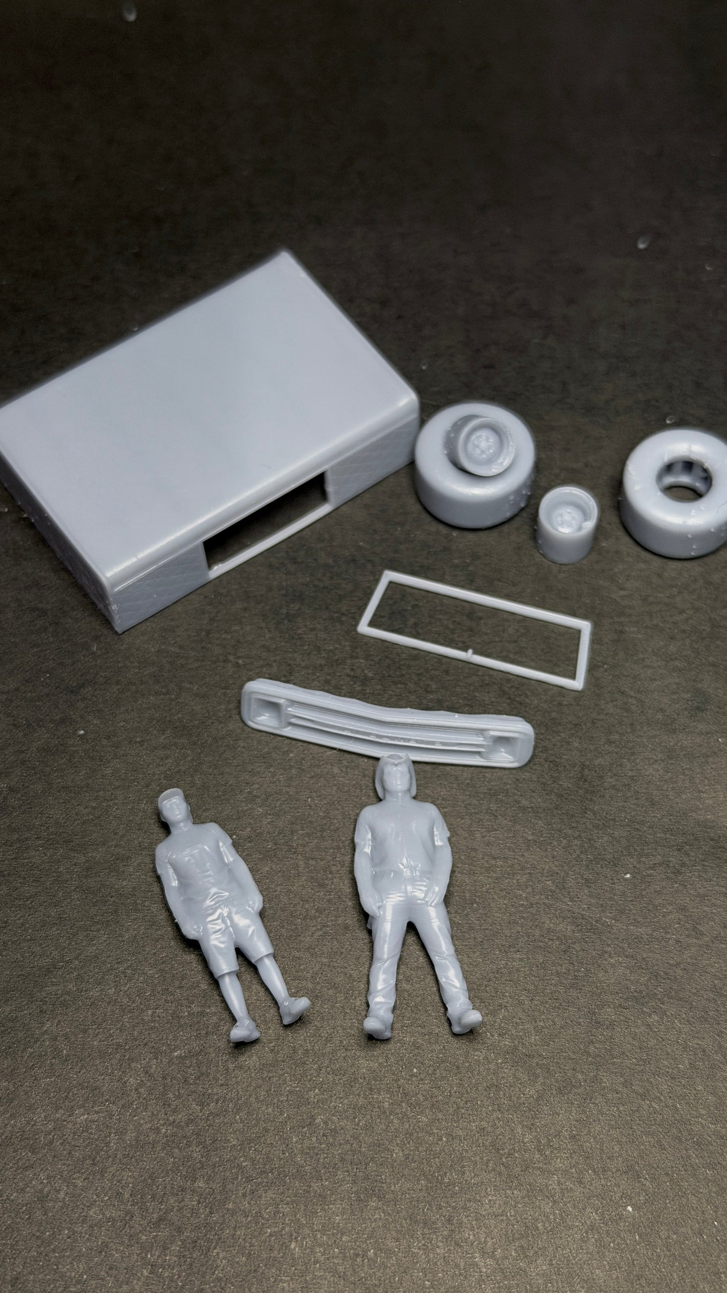 1/64 Farmtruck conversion and figures