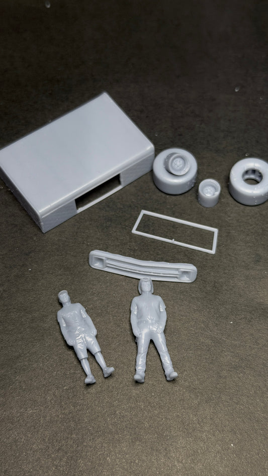 1/64 Farmtruck conversion and figures