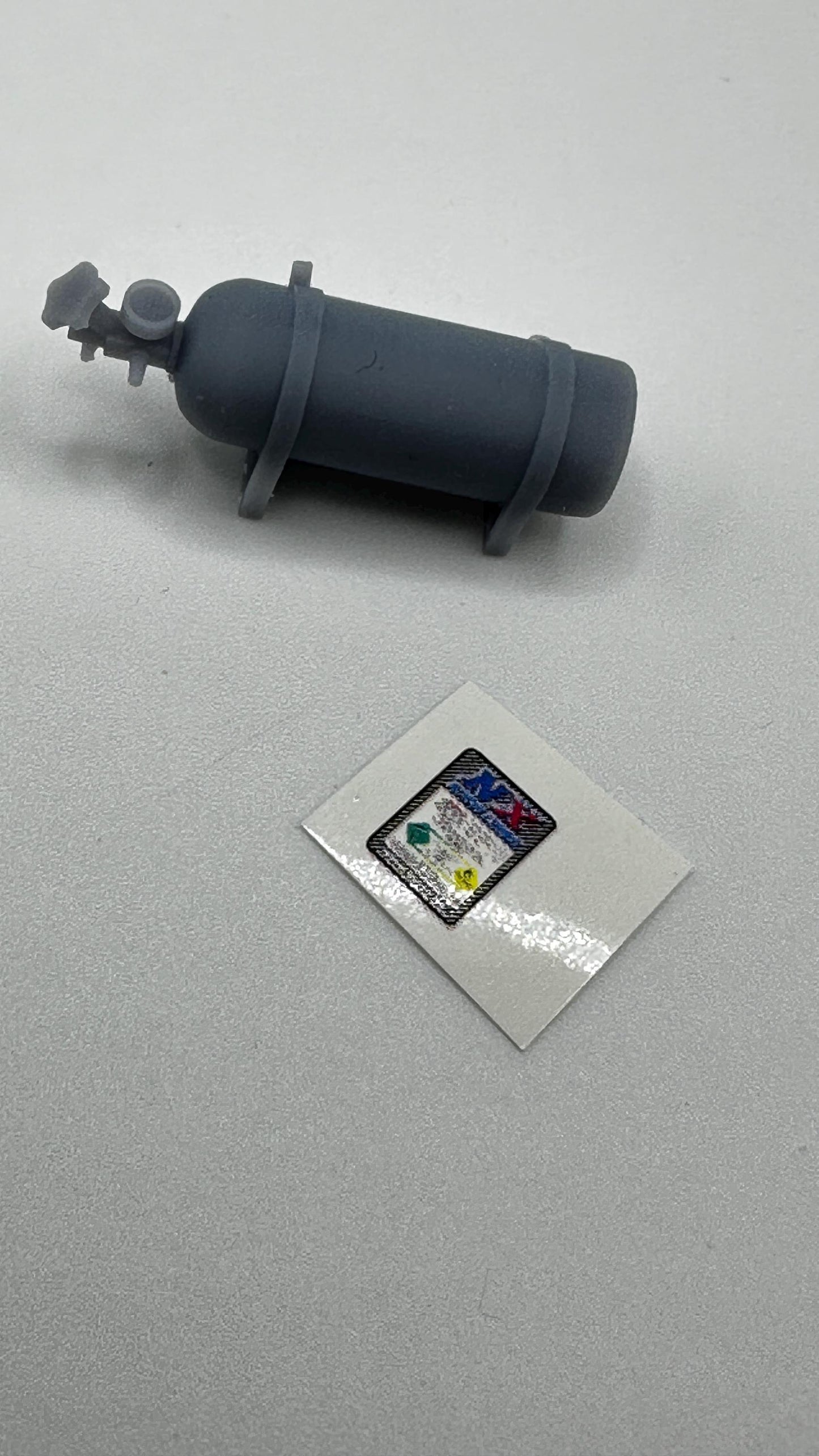 1/25 scale  N/x bottle with attached bracket and decal